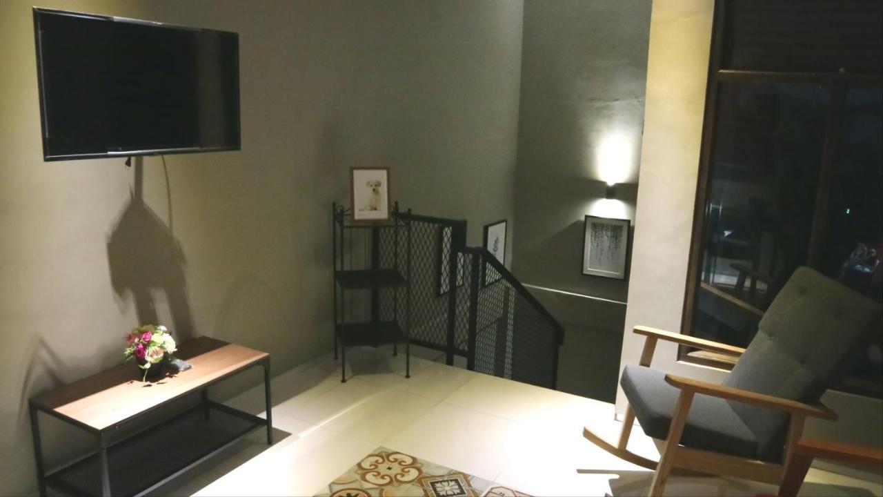 Sabi Guest House - Strategic Family -Married Couples Only- Hostel In Prawirotaman 日惹 外观 照片