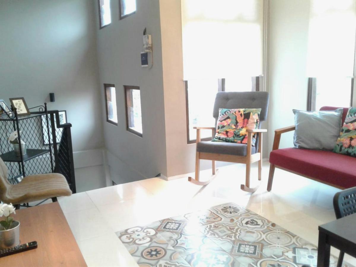 Sabi Guest House - Strategic Family -Married Couples Only- Hostel In Prawirotaman 日惹 外观 照片