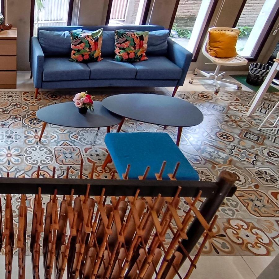 Sabi Guest House - Strategic Family -Married Couples Only- Hostel In Prawirotaman 日惹 外观 照片